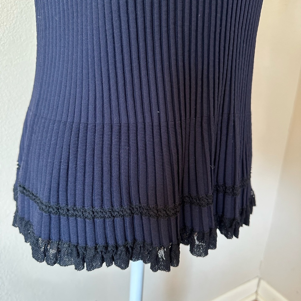 Theory Navy Ribbed Tank Ruff Bottom Woman's M - Picture 4 of 10